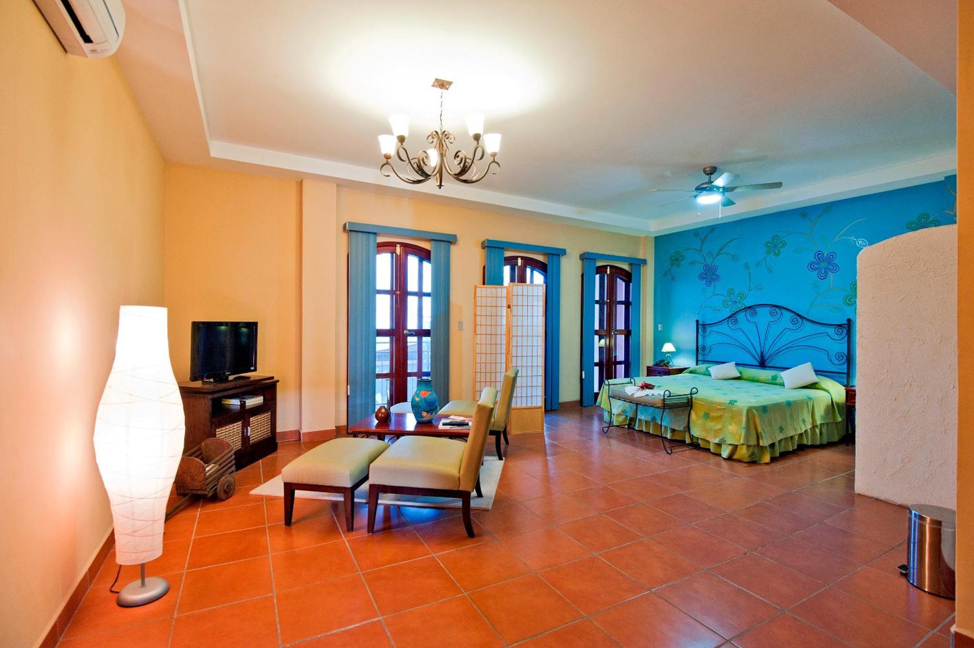 Hotel Los Arcos Estelí Δωμάτιο φωτογραφία