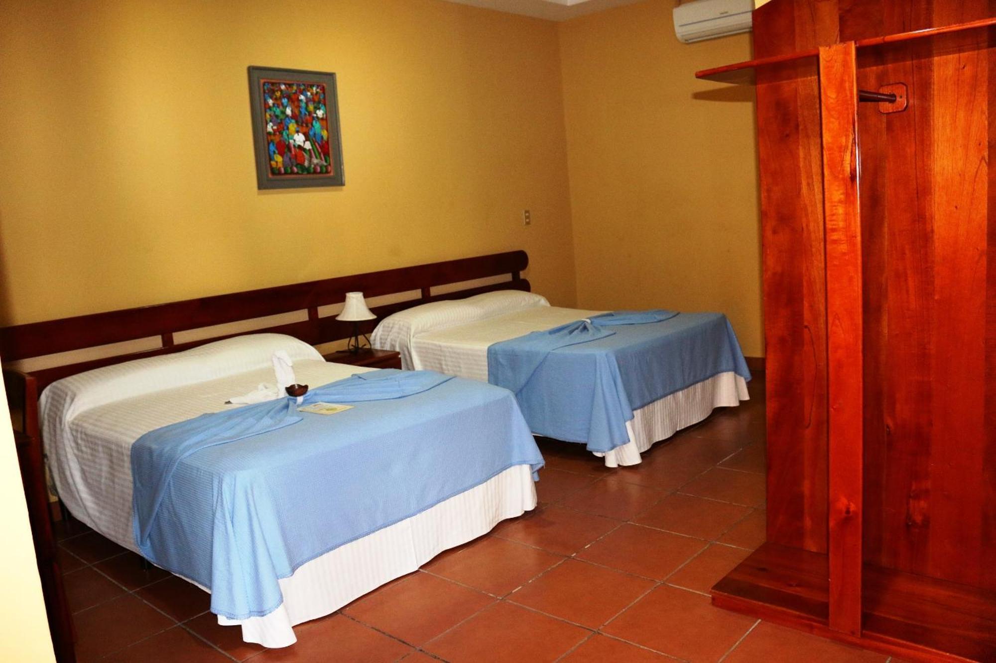 Hotel Los Arcos Estelí Δωμάτιο φωτογραφία